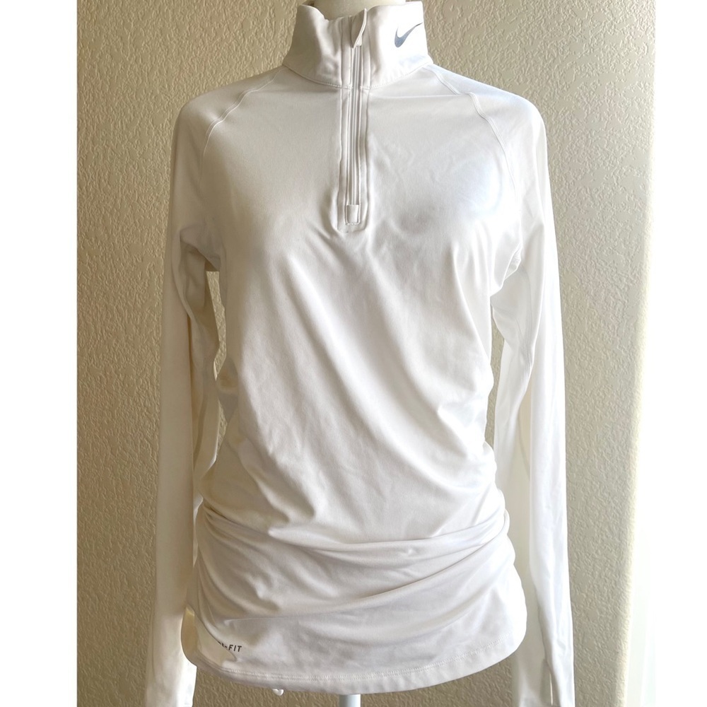 Nike ProCombat 1/4 zip Fitted Top - M